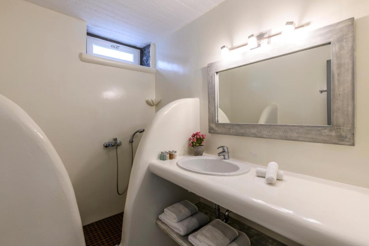Aquadise Seaview Pool - Three Bedrooms Vila *